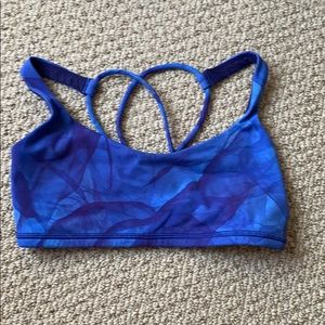 Lululemon Free to Be Bra
